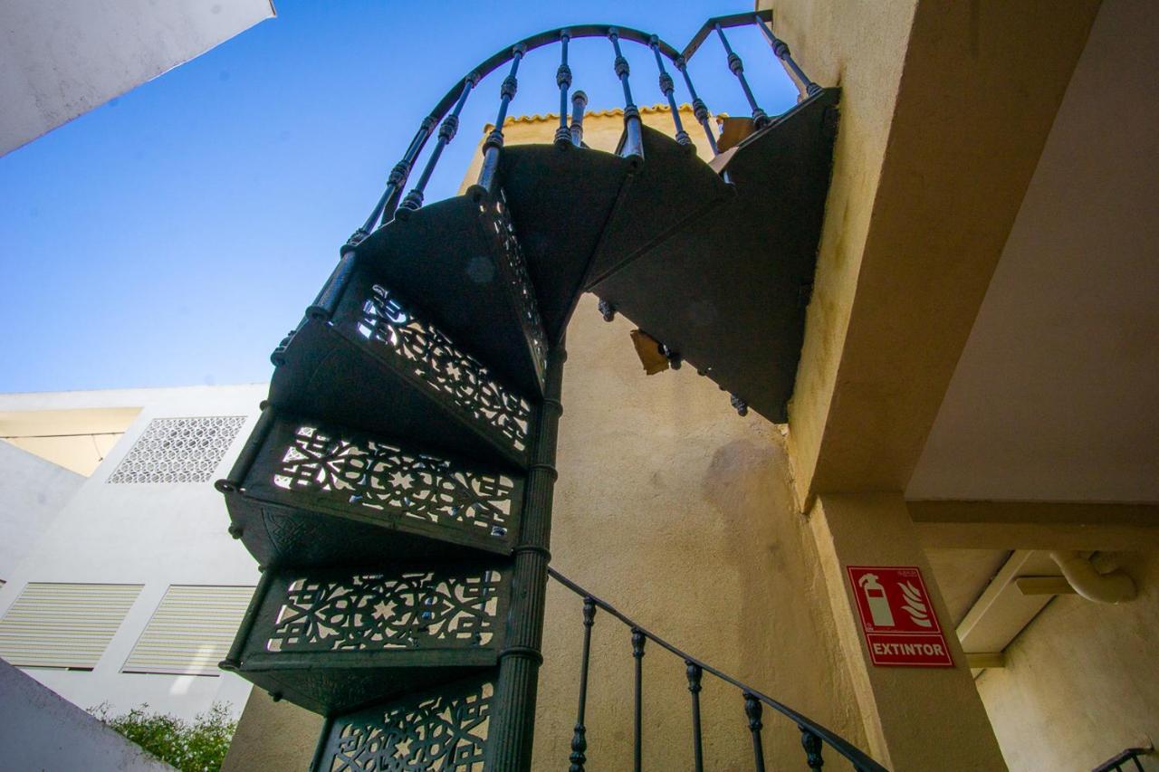 Apartamentos Sharis Jerez de la Frontera Exterior foto